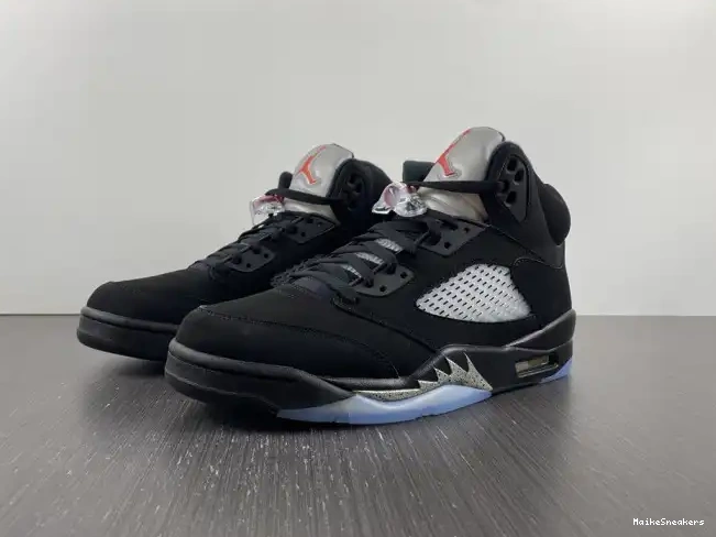MaikeSneakers 845035-003 Retro Metallic (2016) Black 5 Jordan 0523